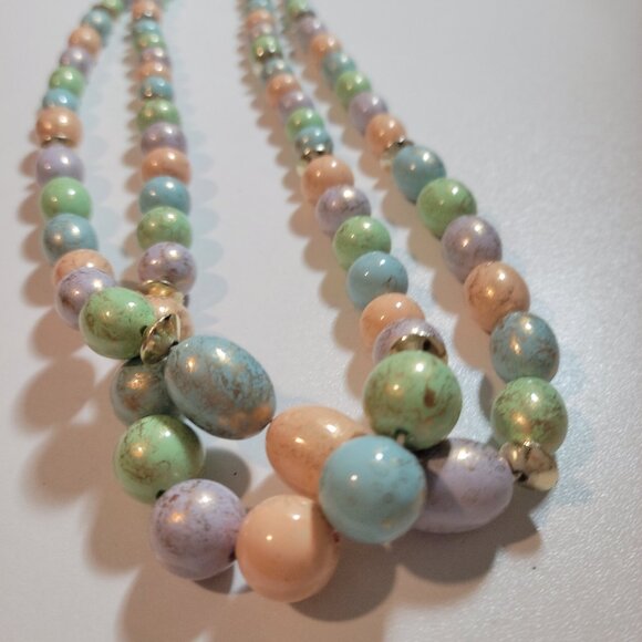 Candy Pastel Colors Necklace Two Strands Fun Multicolor and Excellent Condition - Picture 5 of 6